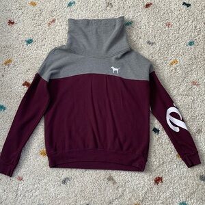 Victoria’s Secret sweater size S